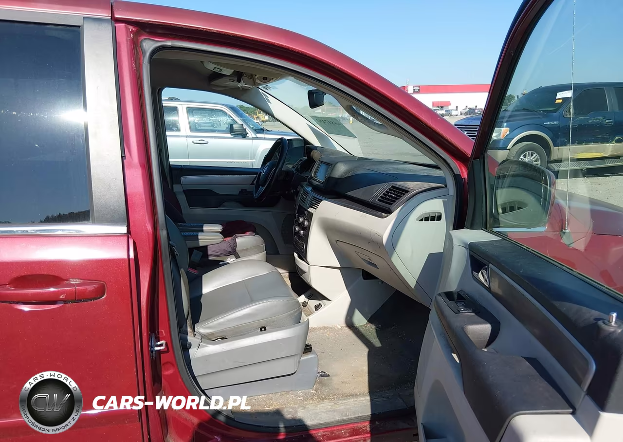 2012 Volkswagen Routan Se VIN:2C4RVABG6CR136121 - 5