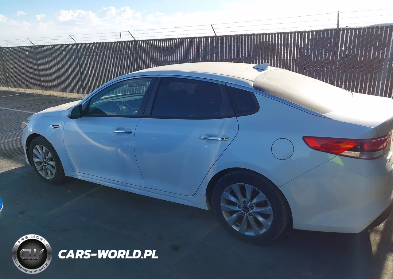 2018 Kia Optima Lx VIN:5XXGT4L35JG269467 - 14
