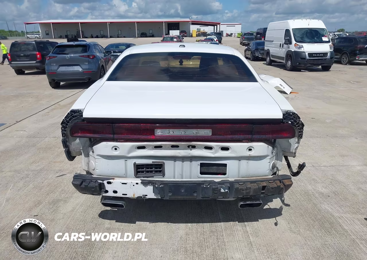 2013 Dodge Challenger Sxt VIN:2C3CDYAG5DH700467 - 17