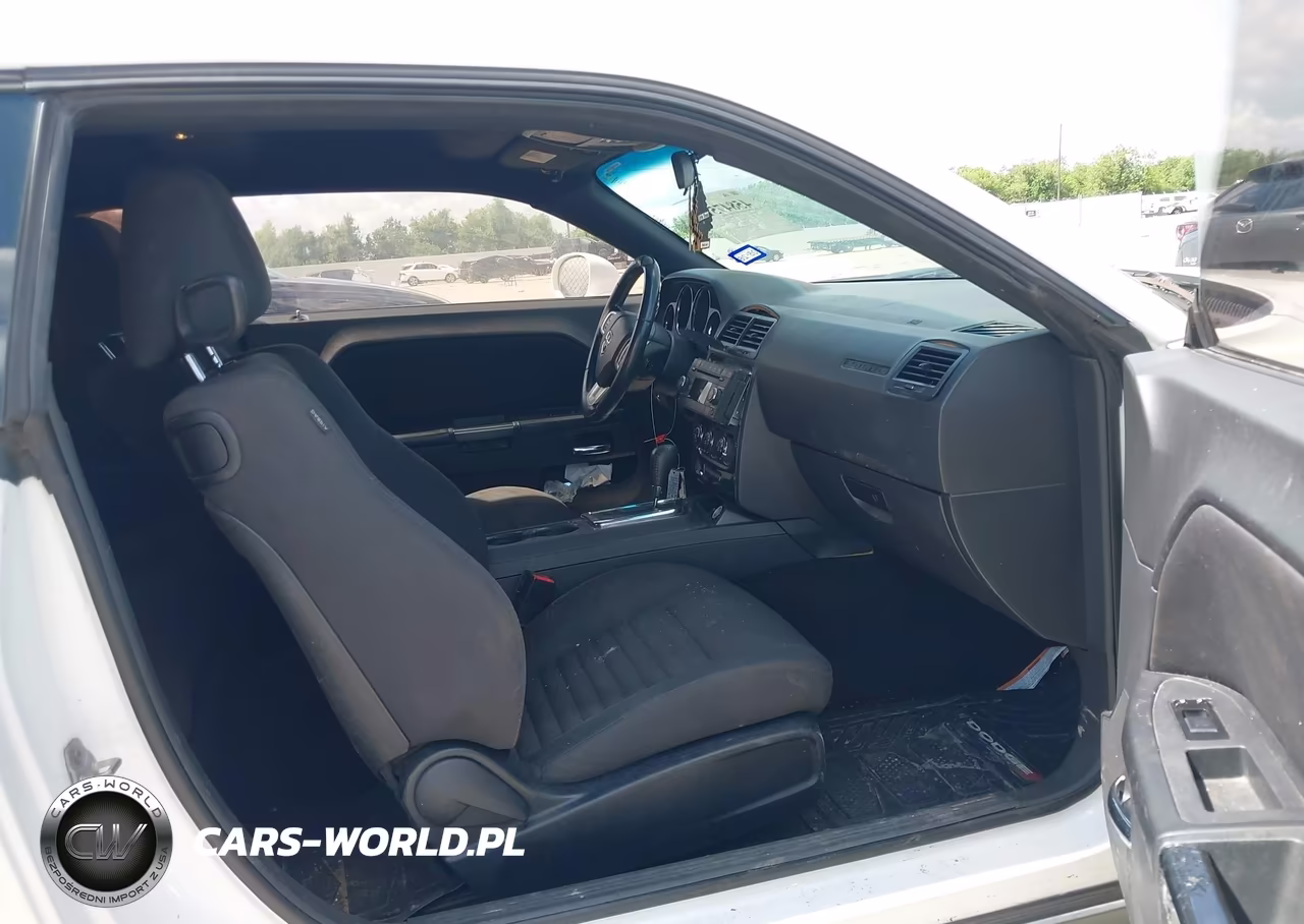 2013 Dodge Challenger Sxt VIN:2C3CDYAG5DH700467 - 5