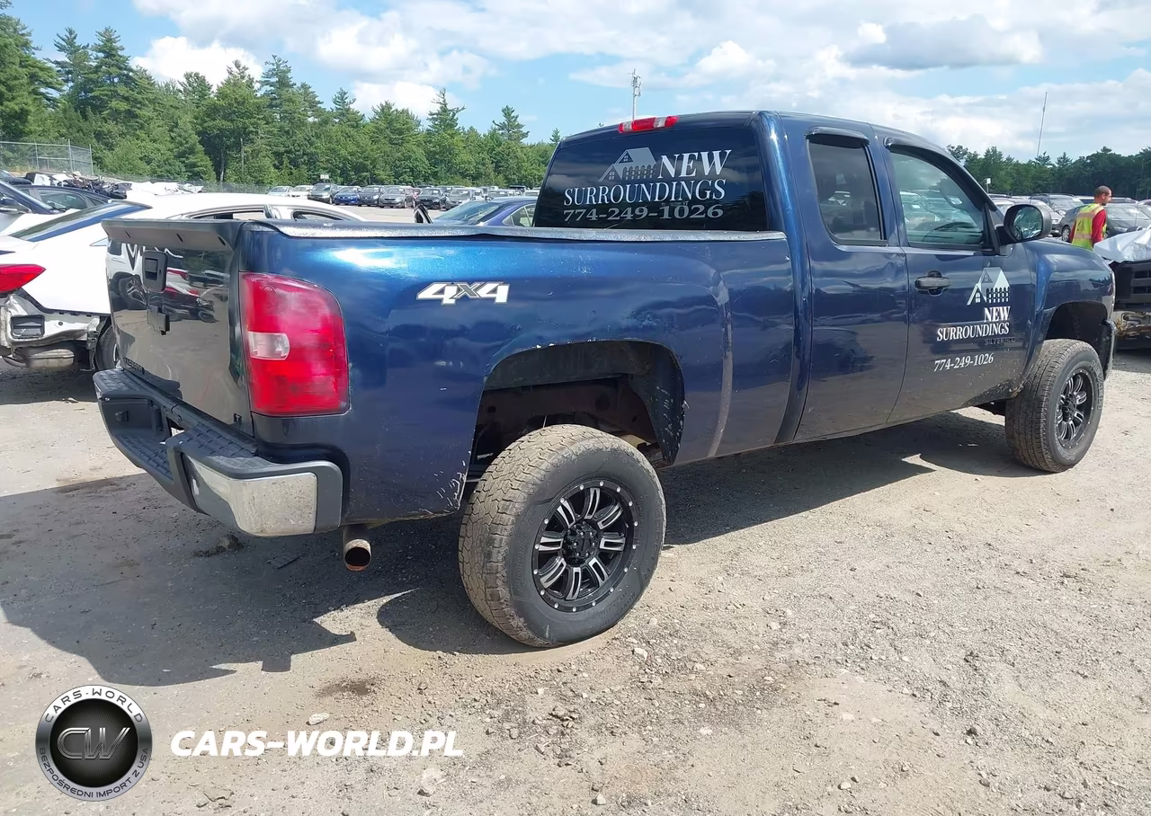 2011 Chevrolet Silverado 1500 Lt VIN:1GCRKSE33BZ339415 - 4