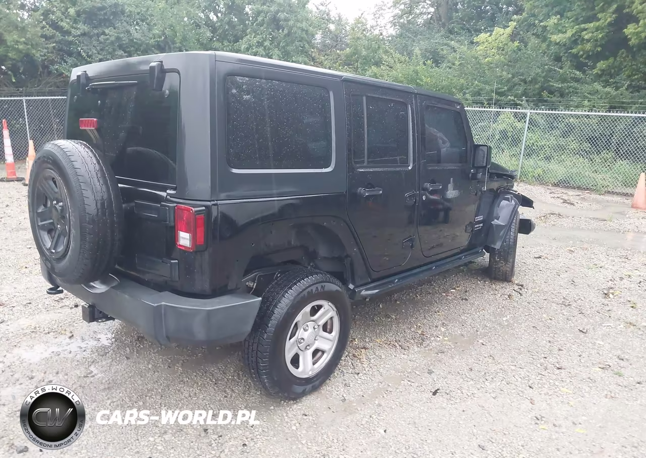 2018 Jeep Wrangler Jk Unlimited Sport 4X4 VIN:1C4BJWDG3JL813946 - 4
