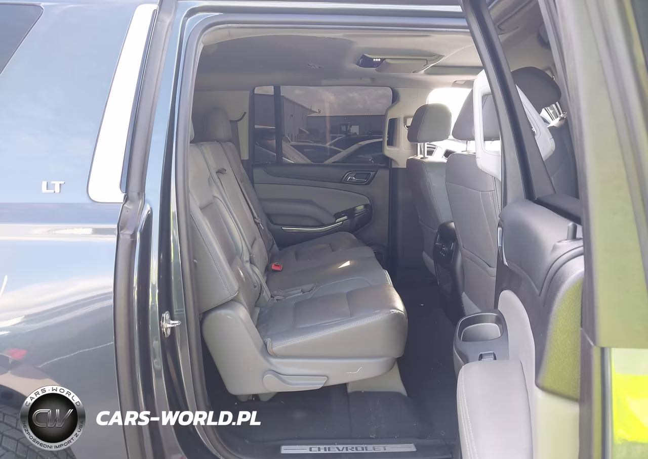 2019 Chevrolet Suburban Lt VIN:1GNSKHKC0KR313368 - 8
