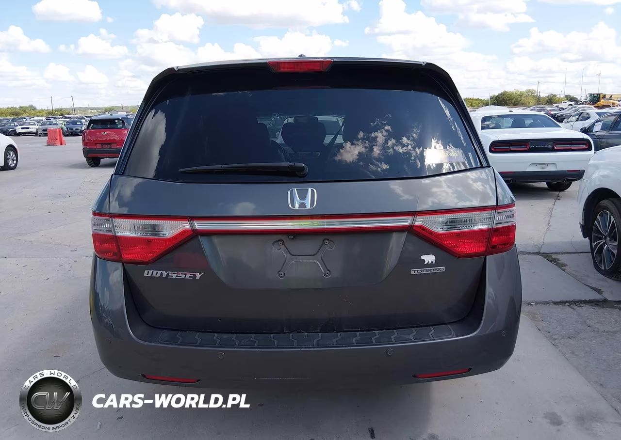 2013 Honda Odyssey Touring-Touring Elite VIN:5FNRL5H91DB003544 - 16