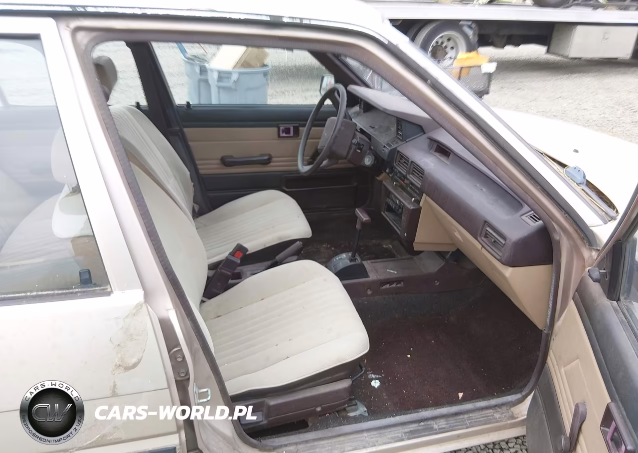 1984 Toyota Corolla Dlx VIN:JT2AE82E1E3121793 - 5