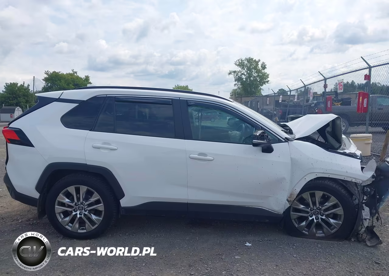 2020 Toyota Rav4 Xle Premium VIN:2T3A1RFV3LW110985 - 14