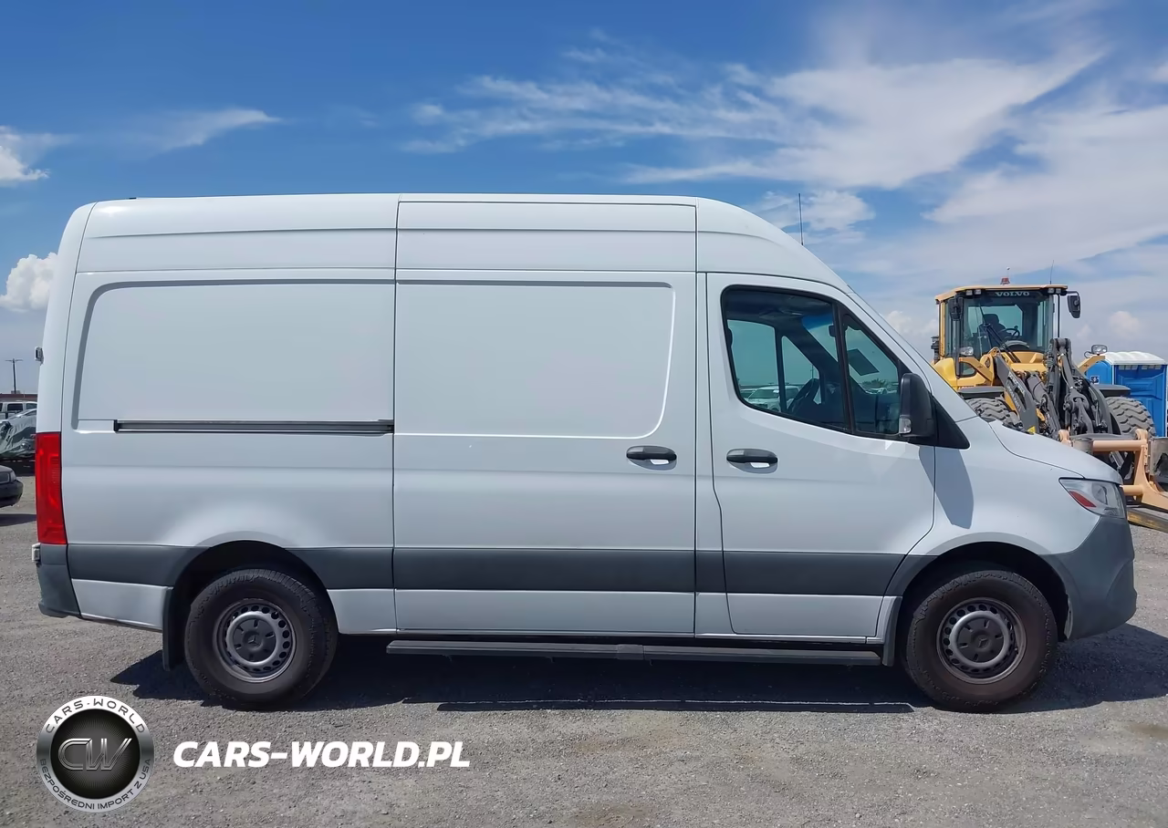 2020 Mercedes-Benz Sprinter 2500 Standard Roof V6 VIN:W1Y4EBHY4LT024079 - 13
