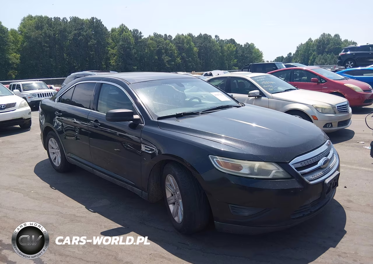 2010 Ford Taurus Se