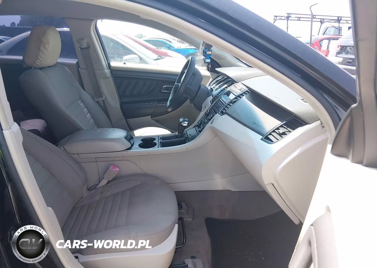 2010 Ford Taurus Se VIN:1FAHP2DW4AG125249 - 5
