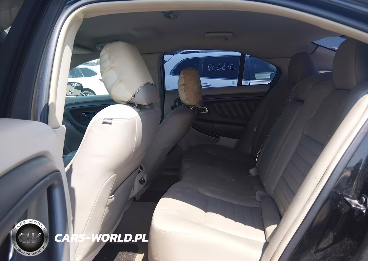 2010 Ford Taurus Se VIN:1FAHP2DW4AG125249 - 8