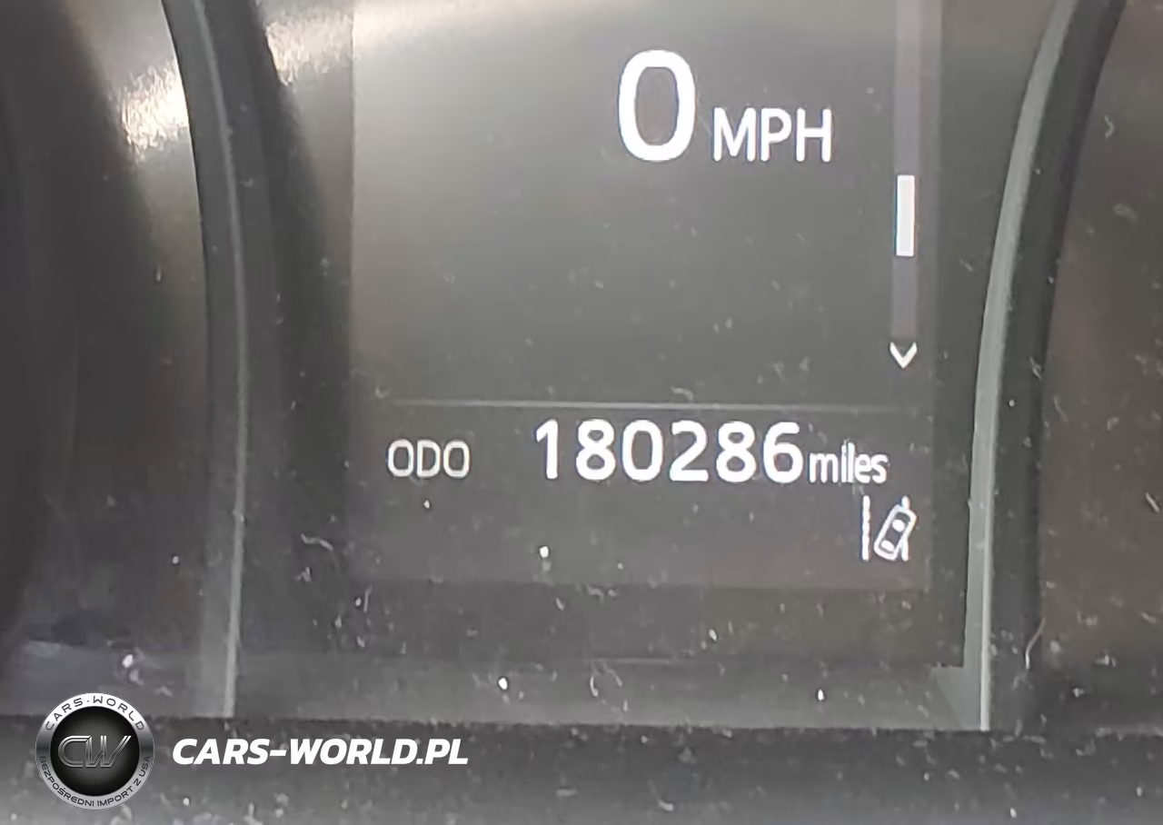 2021 Toyota Camry Le VIN:4T1C11AK0MU580389 - 15