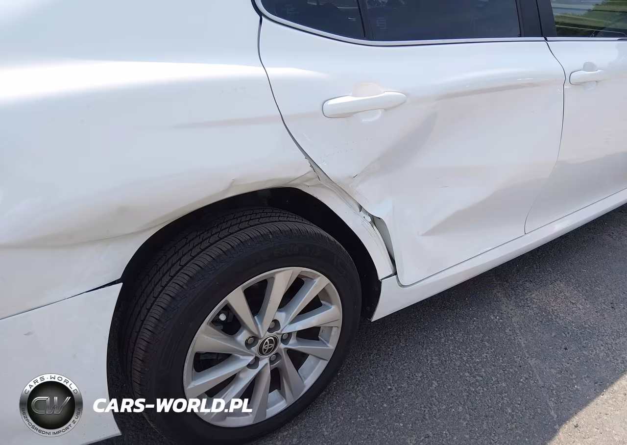 2021 Toyota Camry Le VIN:4T1C11AK0MU580389 - 6