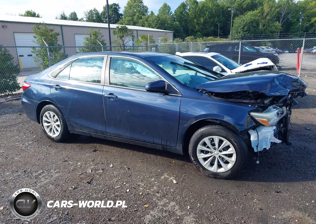 2017 Toyota Camry Le