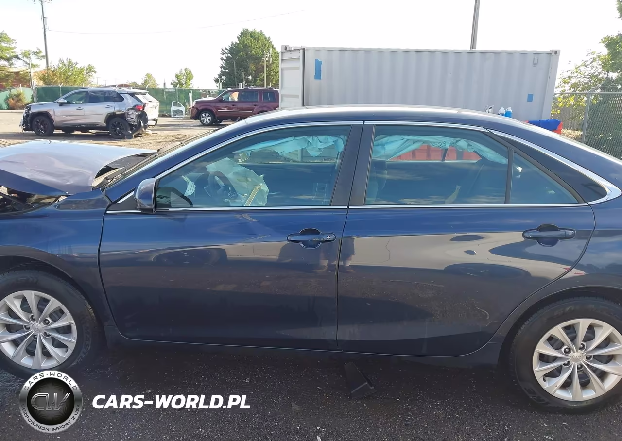 2017 Toyota Camry Le VIN:4T1BF1FKXHU634521 - 15