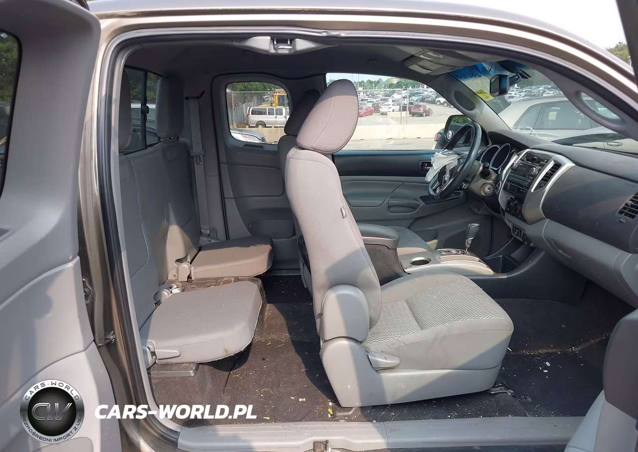 2012 Toyota Tacoma VIN:5TFUX4EN0CX014467 - 8