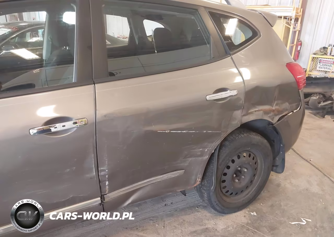 2015 Nissan Rogue Select S VIN:JN8AS5MV5FW754765 - 6