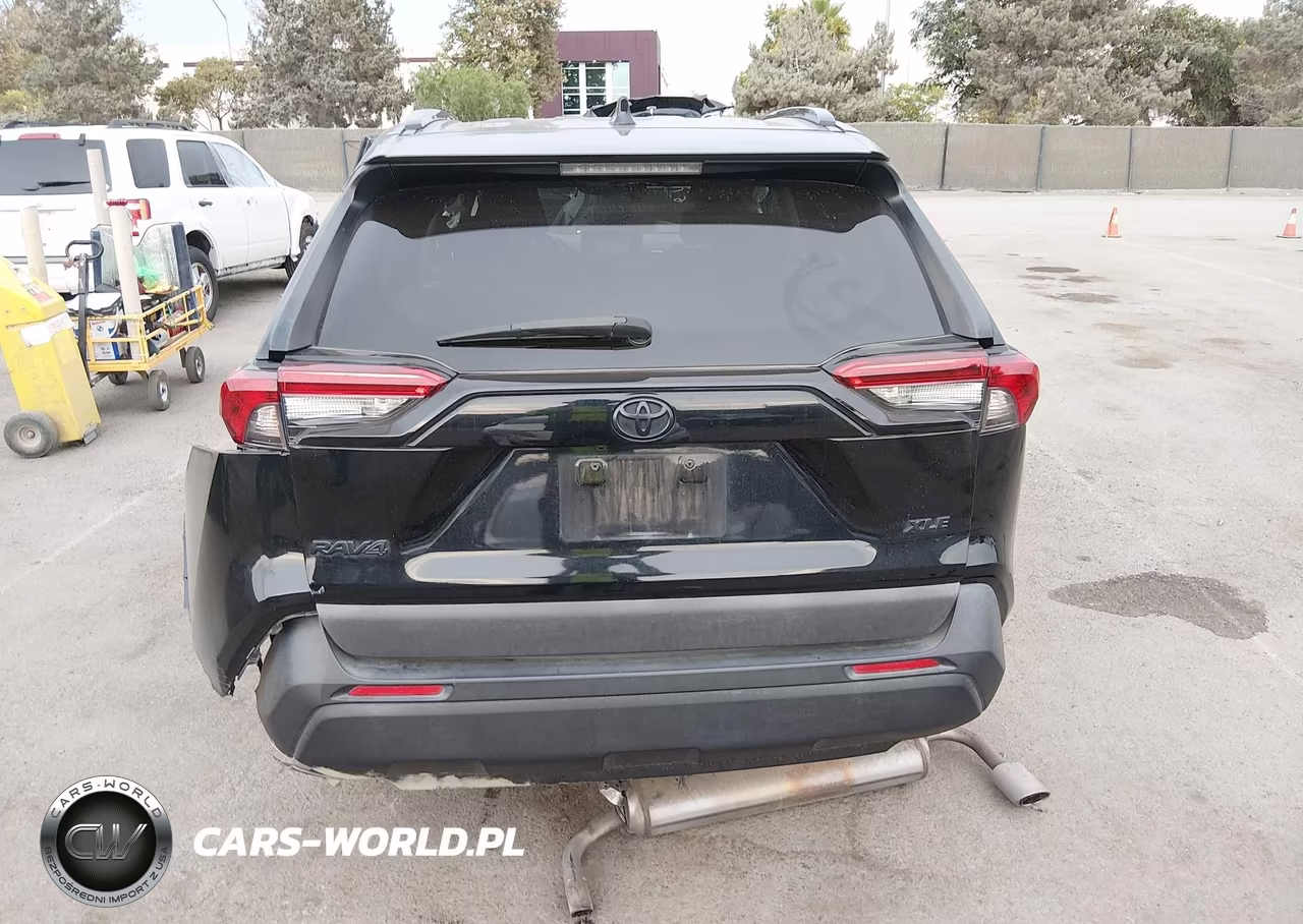 2021 Toyota Rav4 Xle VIN:2T3W1RFV0MC149364 - 19