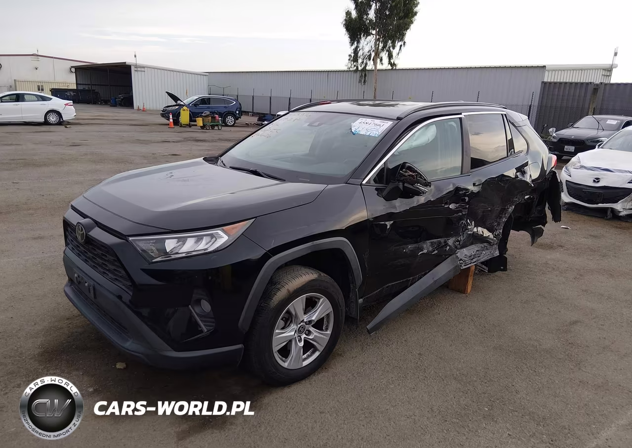 2021 Toyota Rav4 Xle VIN:2T3W1RFV0MC149364 - 2