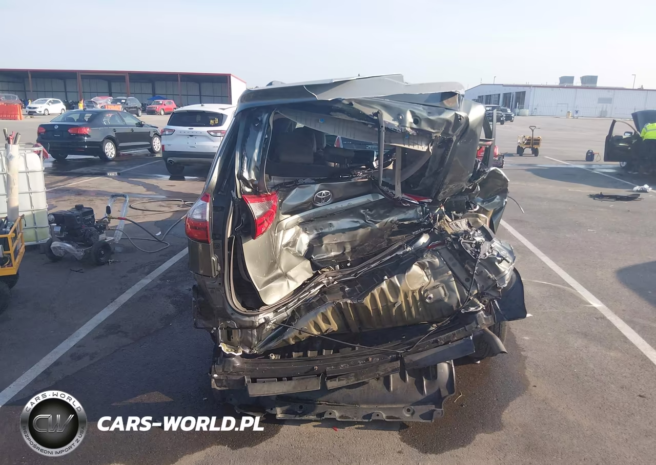 2020 Toyota Sienna Xle VIN:5TDDZ3DC0LS238011 - 16
