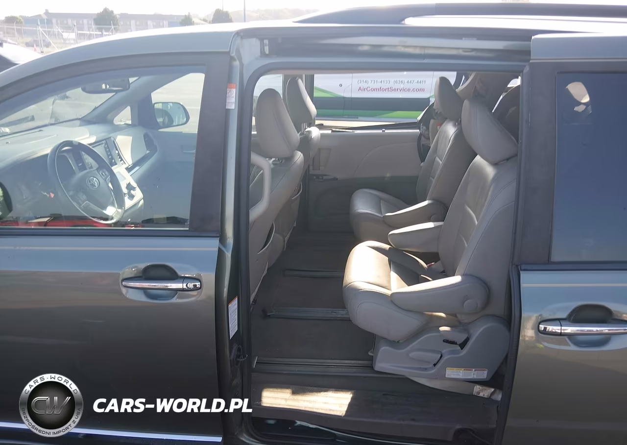 2020 Toyota Sienna Xle VIN:5TDDZ3DC0LS238011 - 8