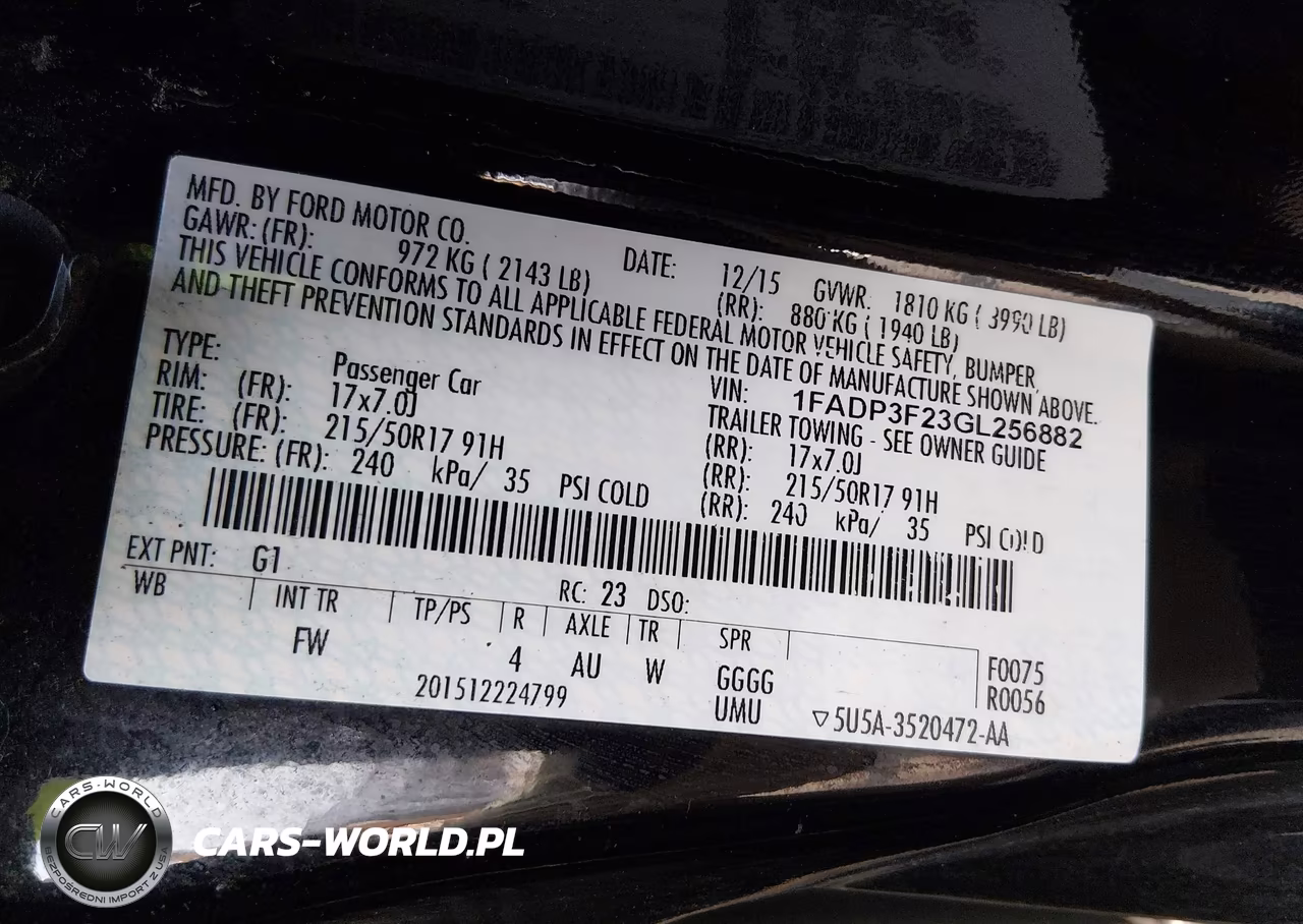 2016 Ford Focus Se VIN:1FADP3F23GL256882 - 9