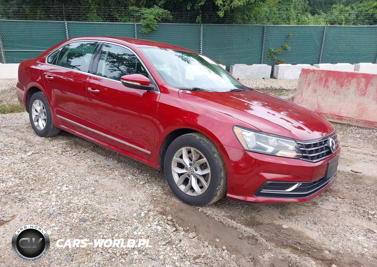 2016 Volkswagen Passat 1.8T R-Line-1.8T S – zdjęcie 1 z 15
