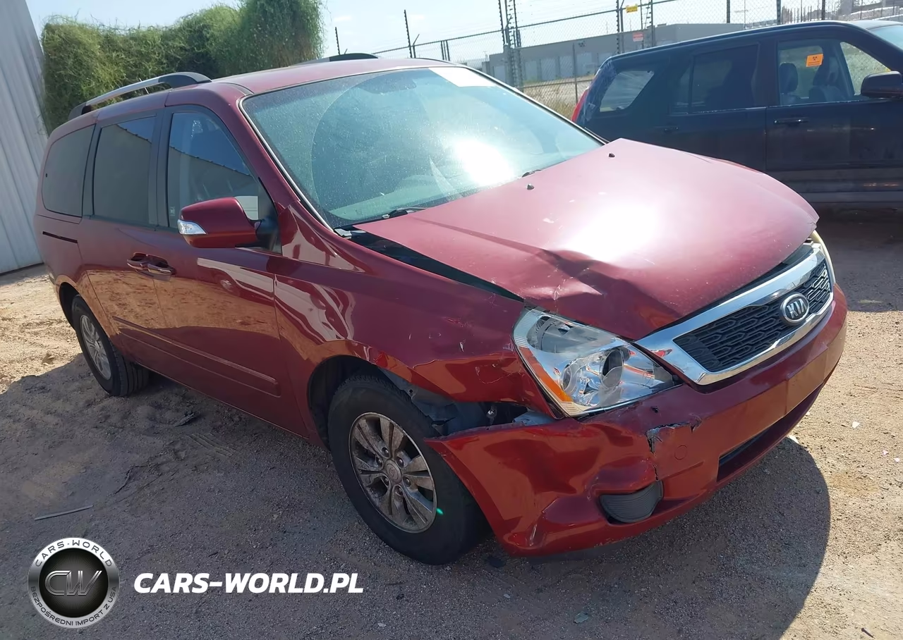 2012 Kia Sedona Lx