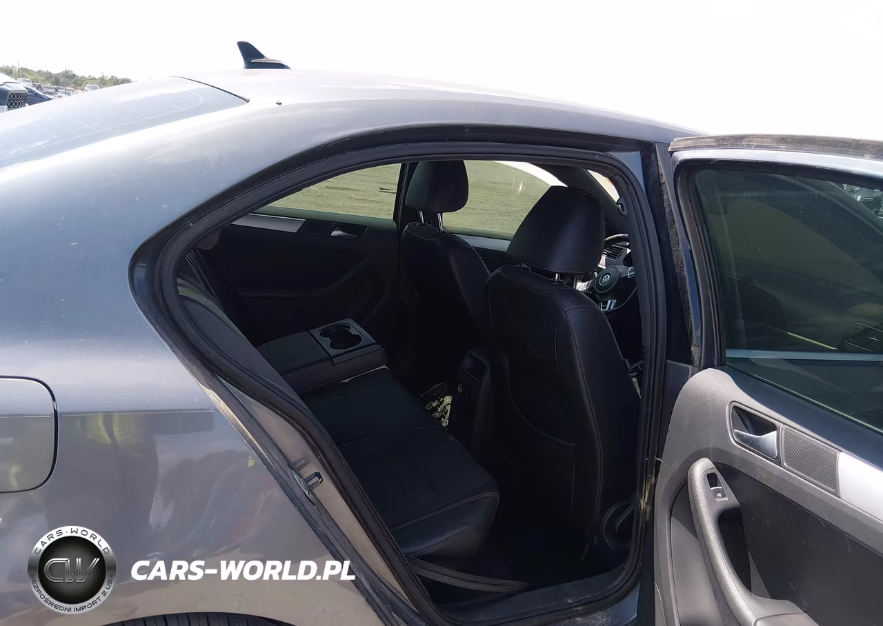 2012 Volkswagen Jetta Gli VIN:3VW567AJ5CM420615 - 8