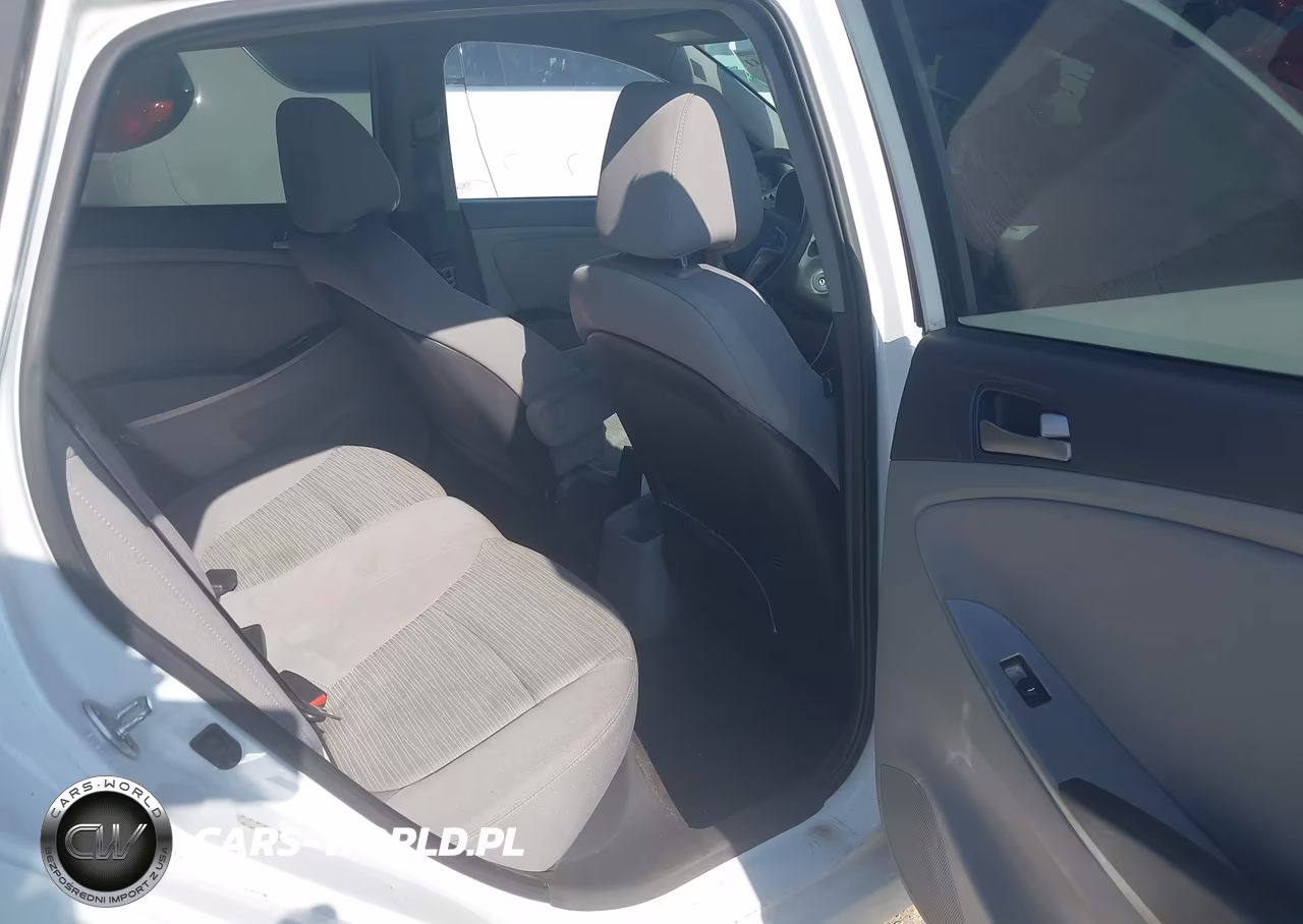 2017 Hyundai Accent Se VIN:KMHCT5AE6HU318801 - 8