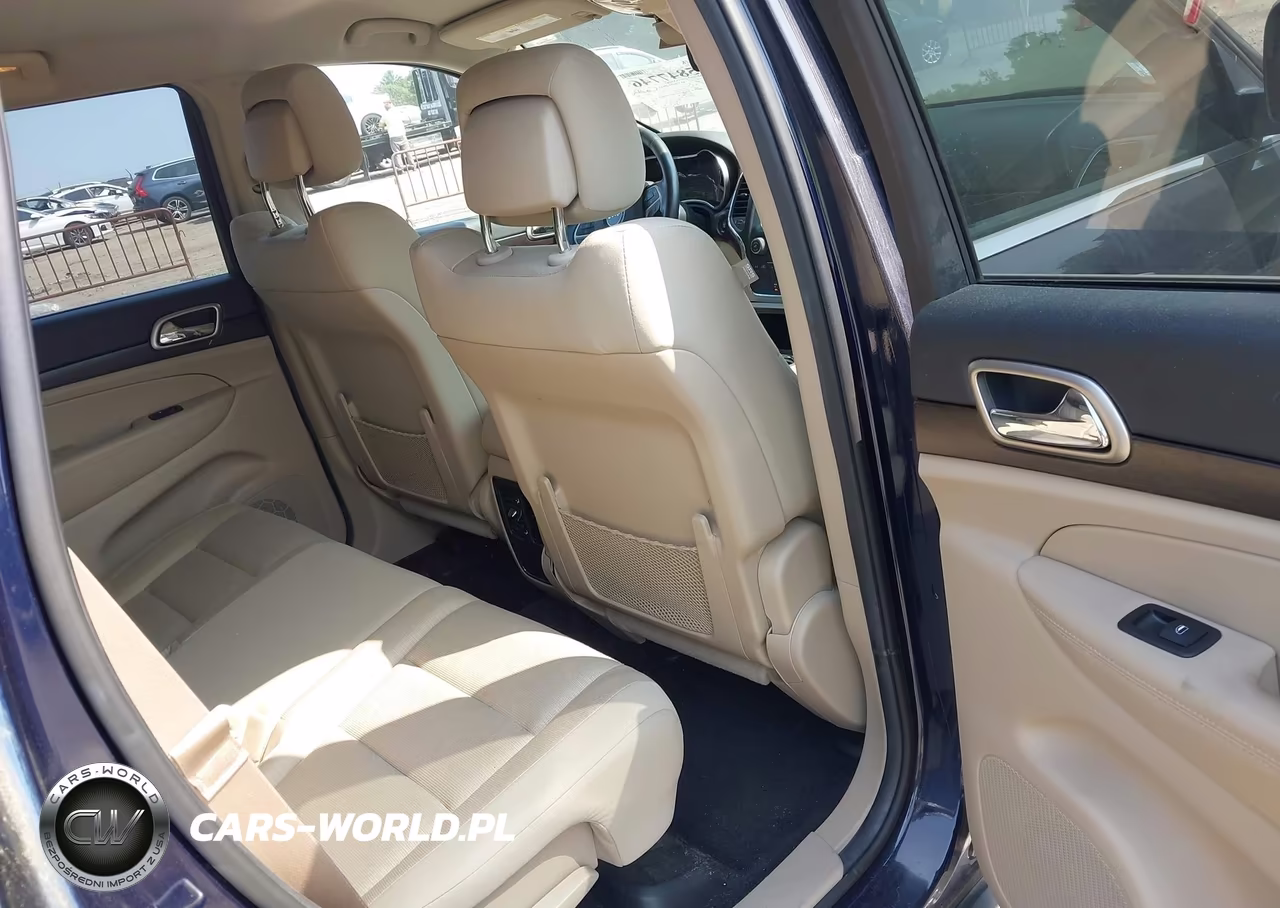 2014 Jeep Grand Cherokee Laredo VIN:1C4RJFAG2EC272249 - 8