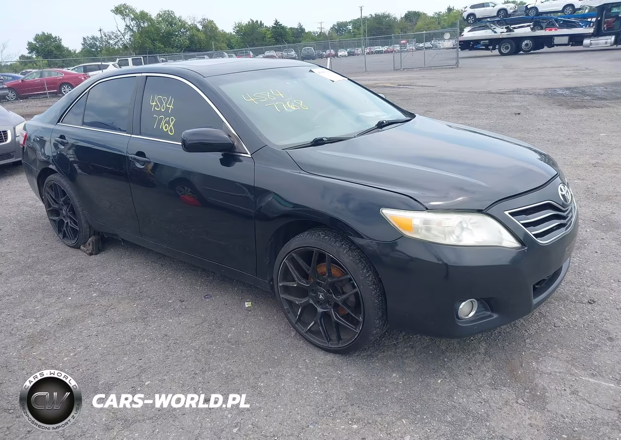 2010 Toyota Camry Xle V6 – zdjęcie 1 z 12