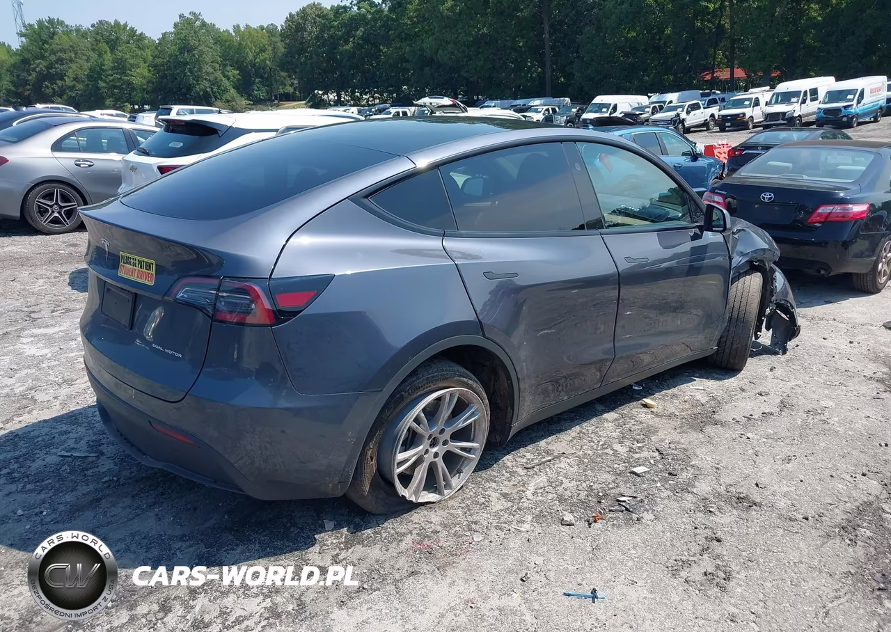 2023 Tesla Model Y Awd-Long Range Dual Motor All-Wheel Drive VIN:7SAYGDEE1PF981139 - 4