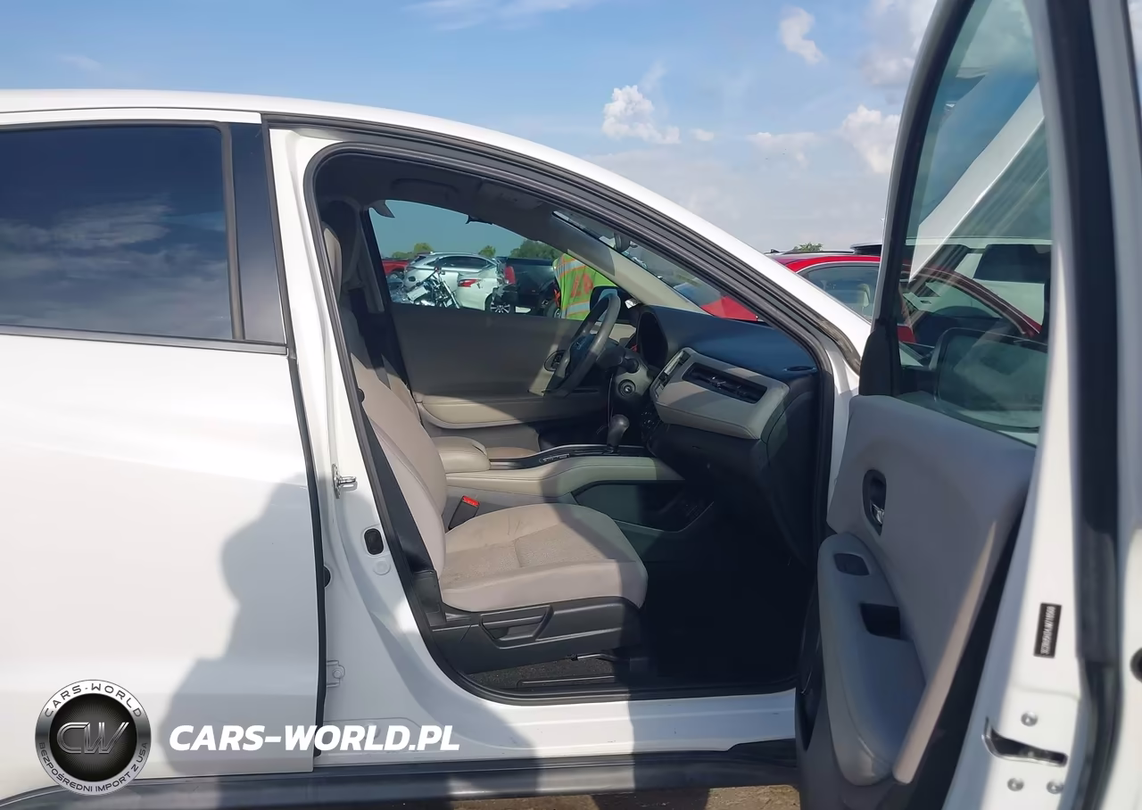 2018 Honda Hr-V Lx VIN:3CZRU5H34JM718568 - 5