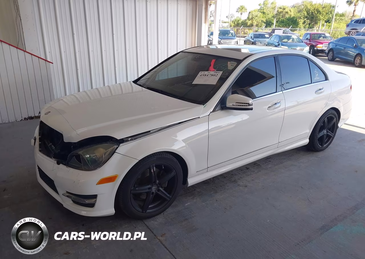 2013 Mercedes-Benz C 250 Sport VIN:WDDGF4HB5DA773448 - 2