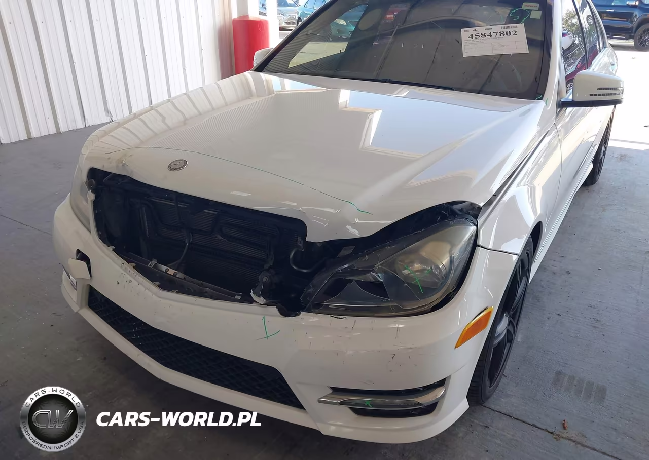 2013 Mercedes-Benz C 250 Sport VIN:WDDGF4HB5DA773448 - 6