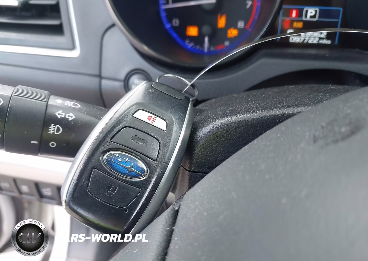 2017 Subaru Outback 2.5I Touring VIN:4S4BSATC0H3282080 - 11