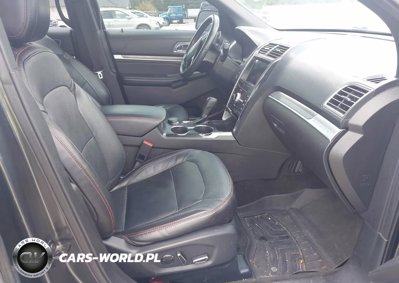 2018 Ford Explorer Sport VIN:1FM5K8GT7JGB06397 - 5