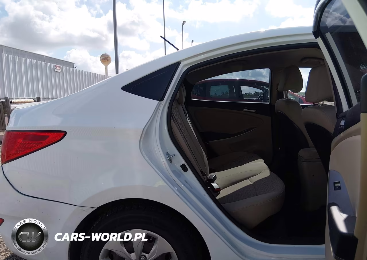 2015 Hyundai Accent Gls VIN:KMHCT4AE3FU859943 - 8