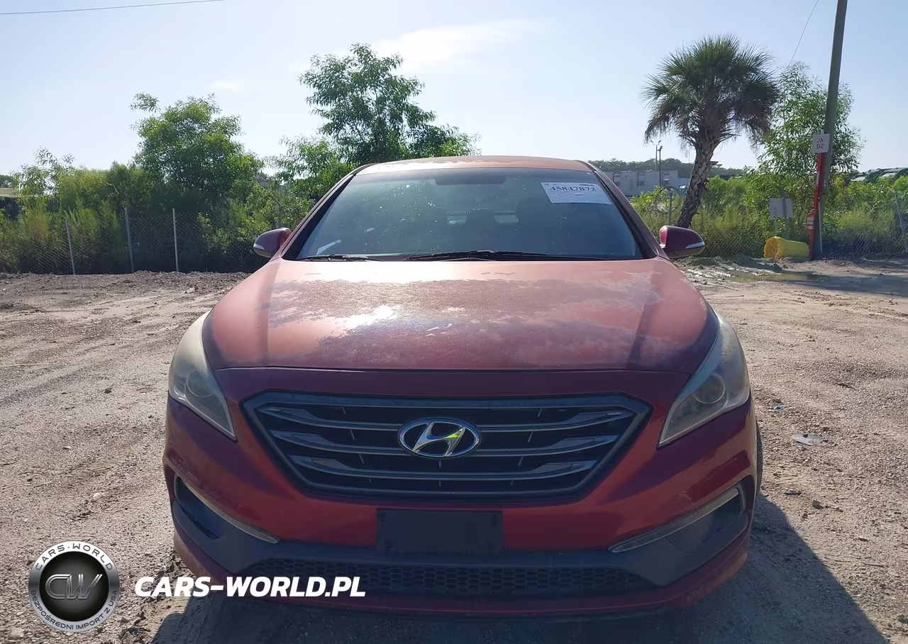 2016 Hyundai Sonata Sport VIN:5NPE34AF2GH316486 - 12