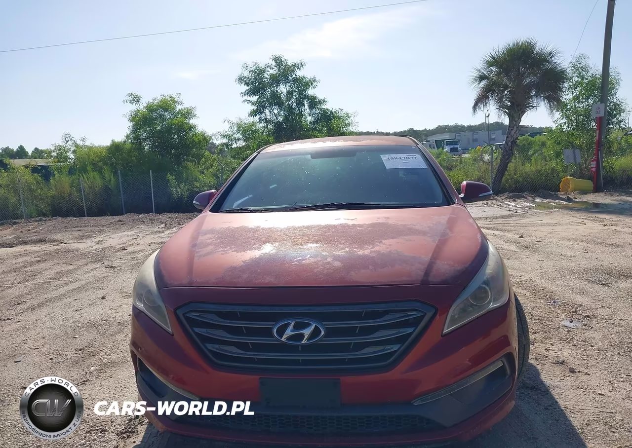 2016 Hyundai Sonata Sport VIN:5NPE34AF2GH316486 - 6