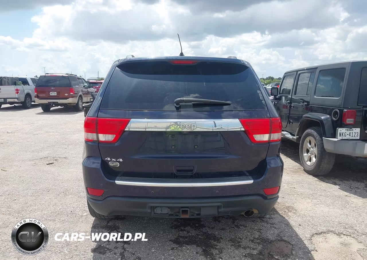 2013 Jeep Grand Cherokee Overland VIN:1C4RJFCG7DC609431 - 16