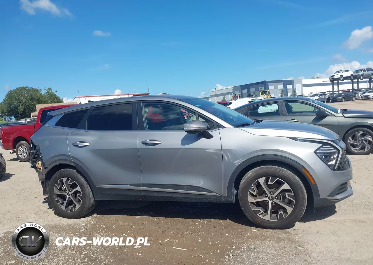 2024 Kia Sportage Ex VIN:KNDPV3DF9R7269912 - 14