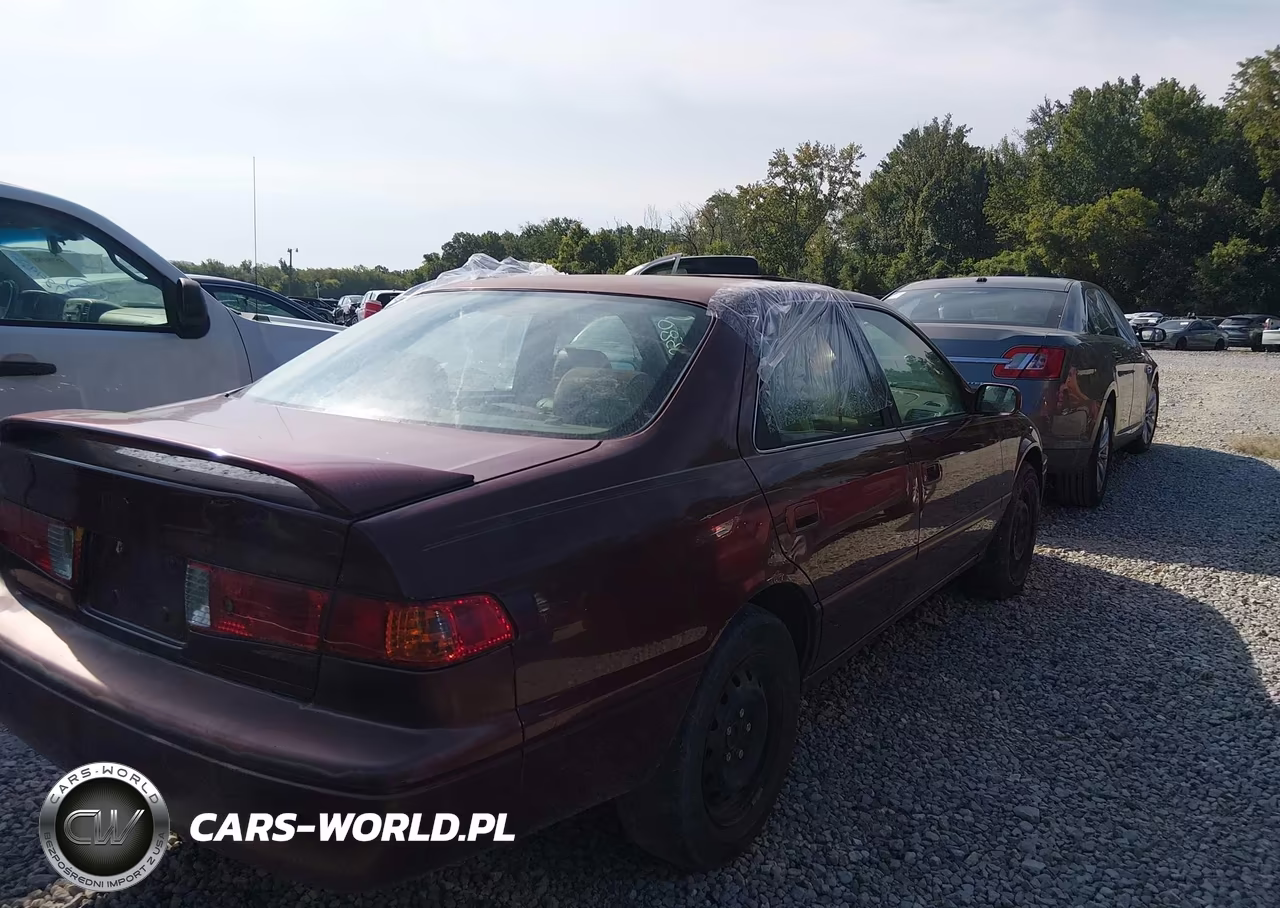 2000 Toyota Camry Le V6 VIN:4T1BF28K8YU938580 - 4