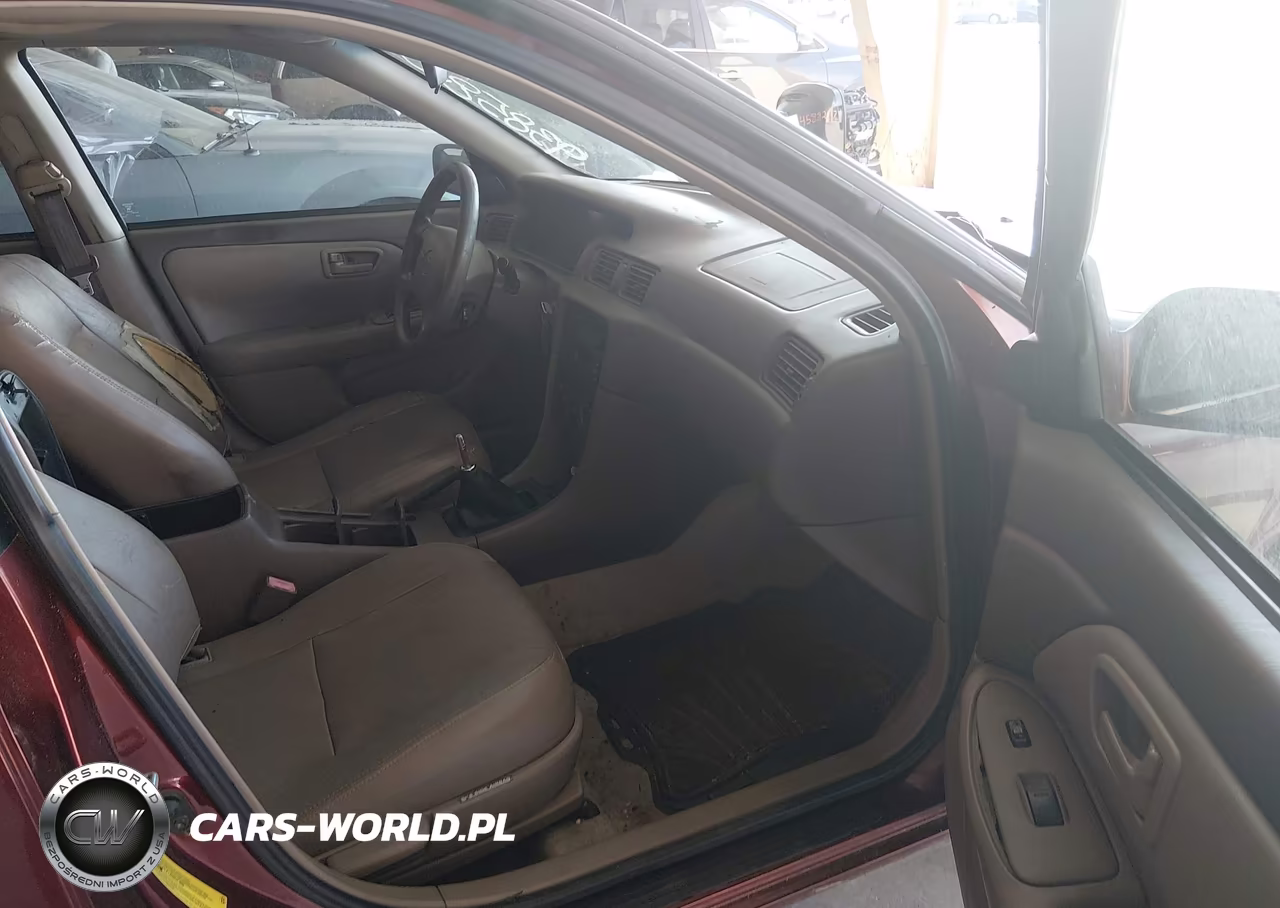 2000 Toyota Camry Le V6 VIN:4T1BF28K8YU938580 - 5