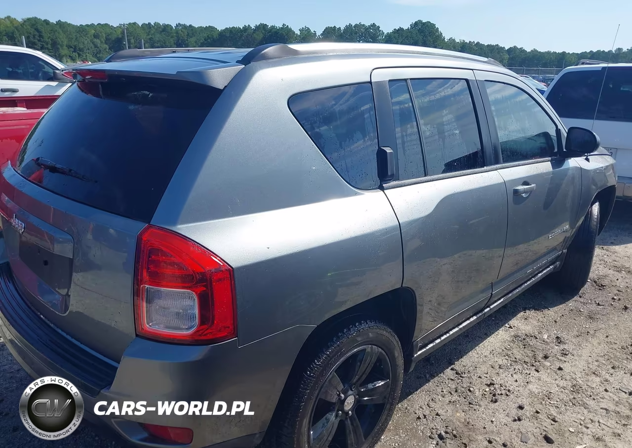 2012 Jeep Compass Sport VIN:1C4NJCBA8CD660293 - 4