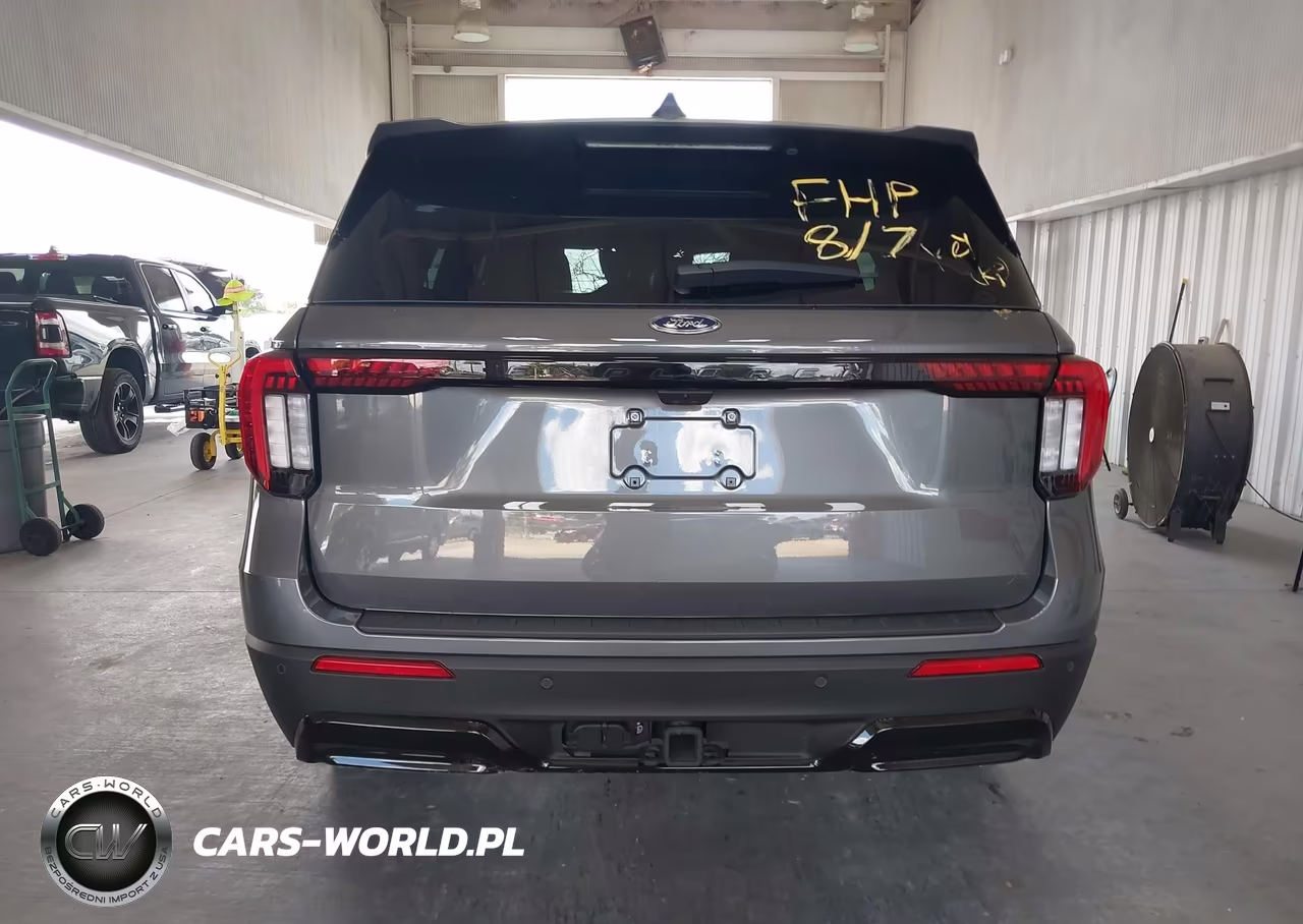 2025 Ford Explorer St-Line VIN:1FMUK7KHXSGC17505 - 16