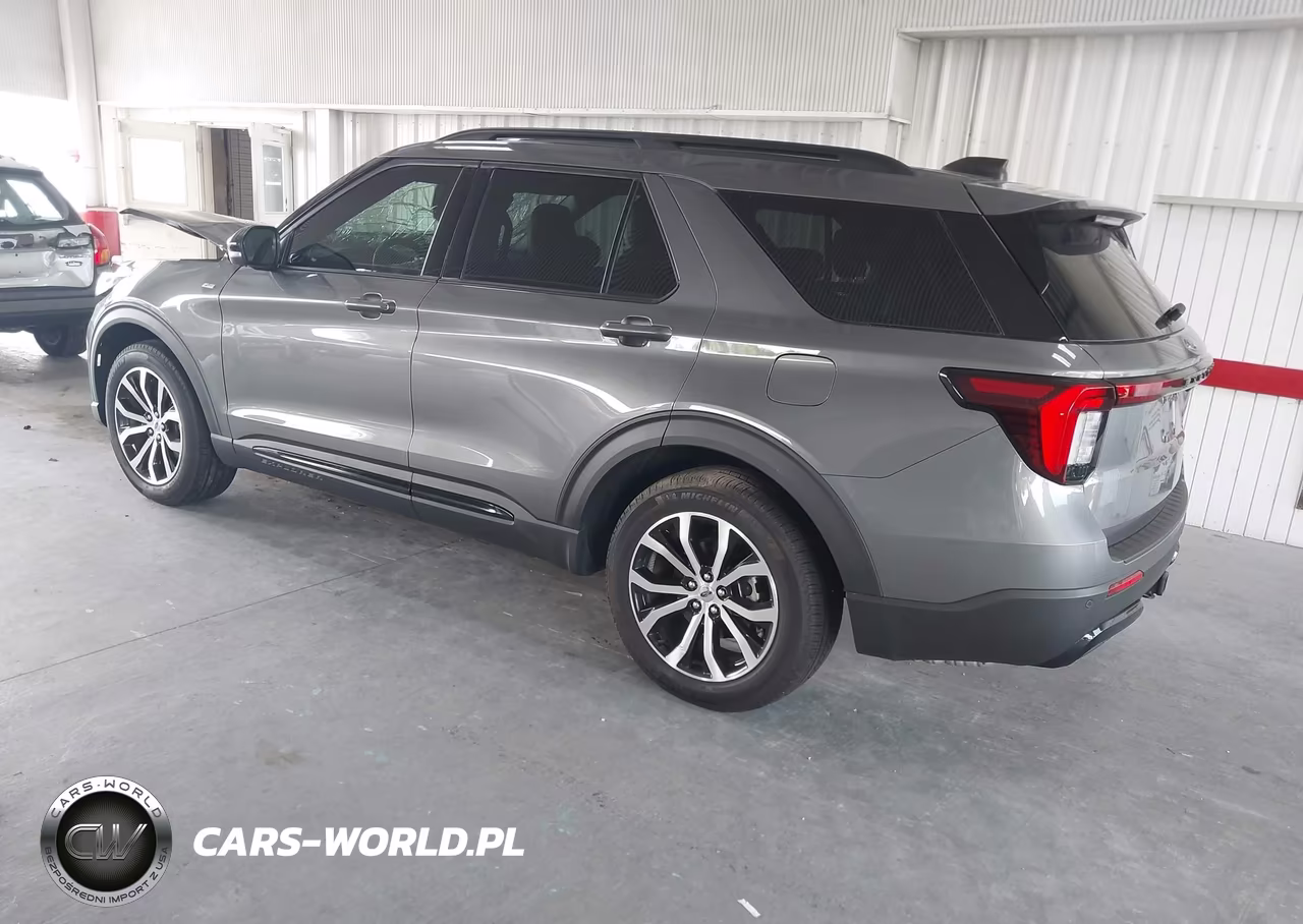 2025 Ford Explorer St-Line VIN:1FMUK7KHXSGC17505 - 3