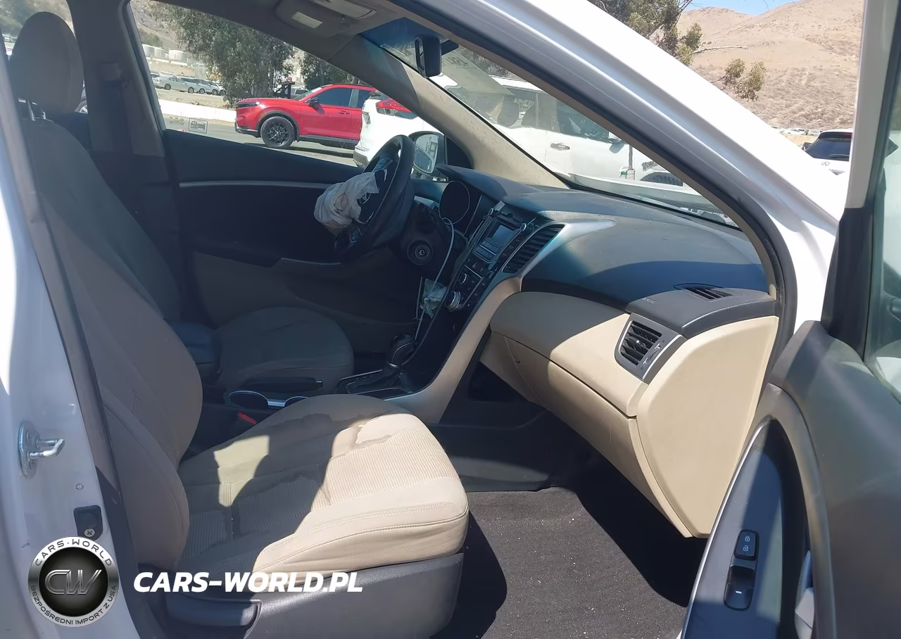 2013 Hyundai Elantra Gt VIN:KMHD35LE0DU119920 - 5