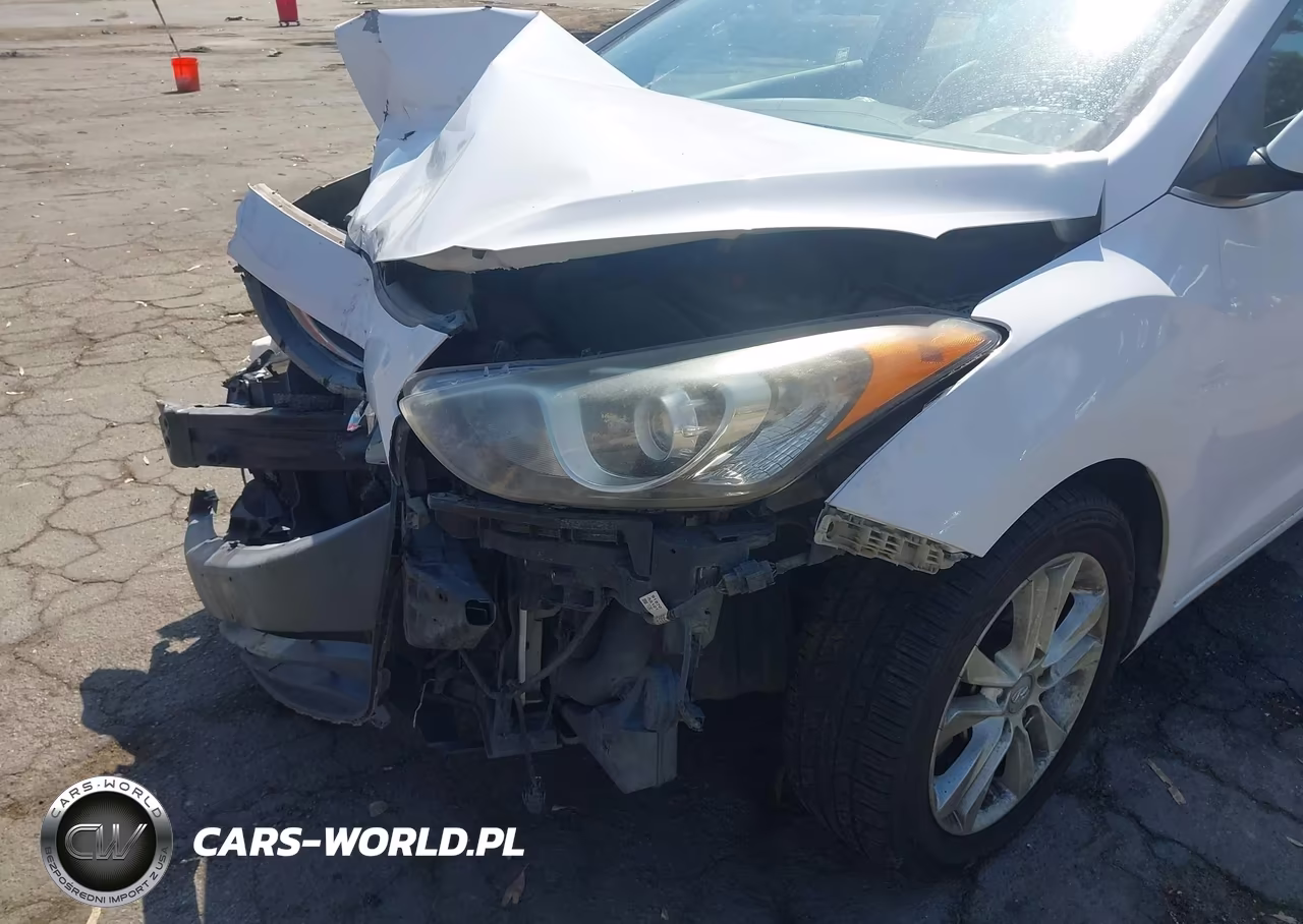 2013 Hyundai Elantra Gt VIN:KMHD35LE0DU119920 - 6