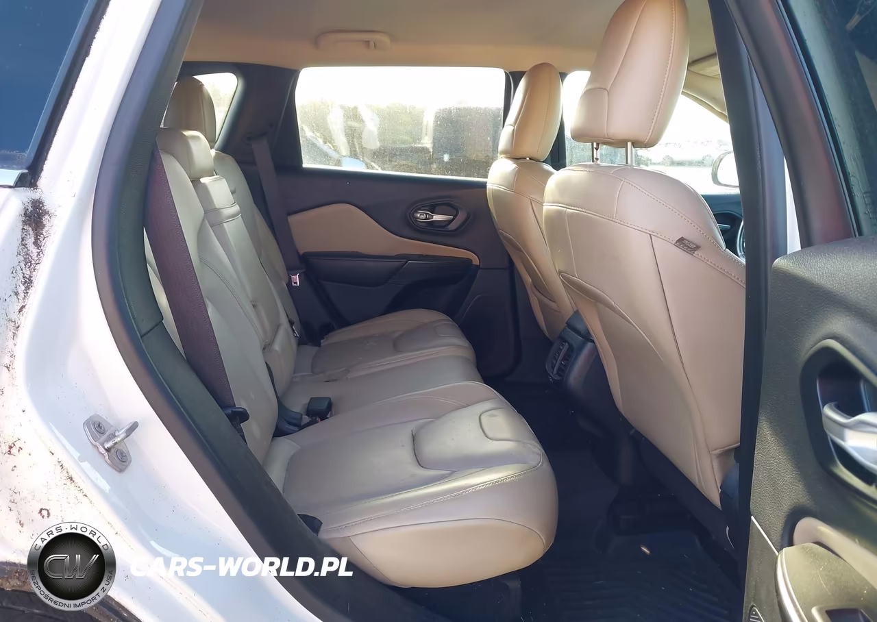 2015 Jeep Cherokee Limited VIN:1C4PJLDB0FW701796 - 8